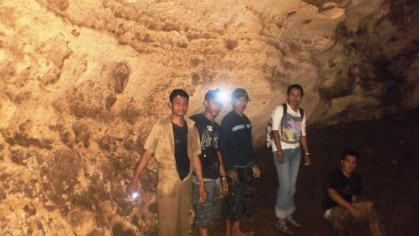 Gua Cokakan, Sensasi Seru Membelah Perut Bumi