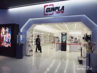 Gundam Front Tokyo, Surganya Traveler Penggemar Gundam