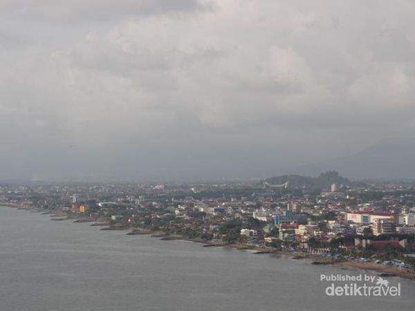 Gunuang Padang & Makam Siti Nurbaya