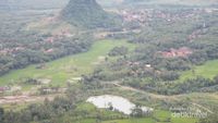 Gunung Munara yang Cantik & Tak Jauh dari Jakarta