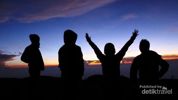 Gunung Prau, Tempat Terbaik Melihat Dieng