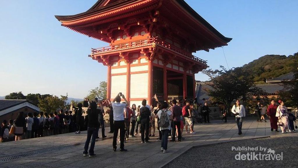 Hai Jomblo, Ini Kuil di Jepang Untuk Mendatangkan Jodoh
