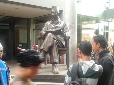 Hati Tergetar di Makam Bung Karno