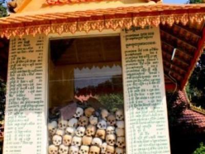 Hiii... Ada Kuil Tulang Belulang di Siem Reap!