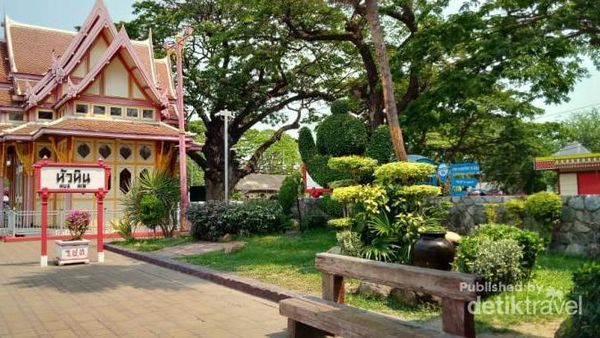 Hua Hin, Stasiun Cinta dari Thailand