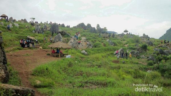 Ide Libur Panjang, ke Stone Garden di Bandung
