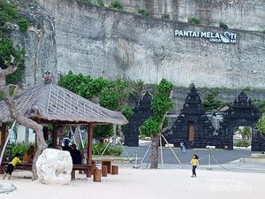Ingin Lagi Main-main ke Pantai Melasti Bali