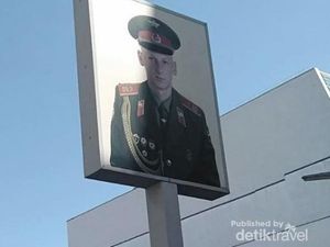 Ini Checkpoint Charlie Berlin, Saksi Bisu Perang Dingin