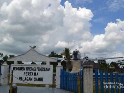 Ini Dia Tempat Terjun Payung Pertama Kali di Indonesia