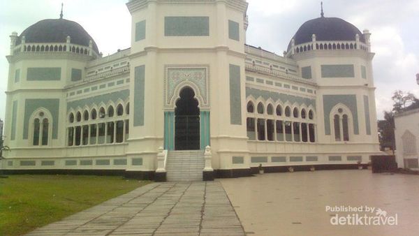Ini Masjid Tertua Kedua di Medan