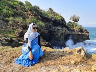 Ini Pantai Madasari, Salah Satu yang Terbaik di Pangandaran