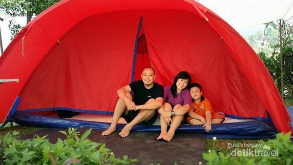 Ini Tempat Kemping Asyik Untuk Keluarga di Sukabumi
