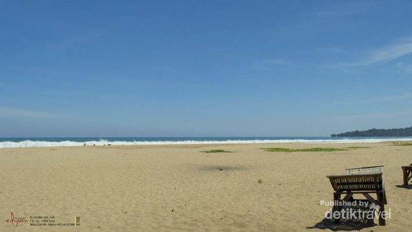 Inilah Bukti Kecantikan Pantai Sawarna di Banten