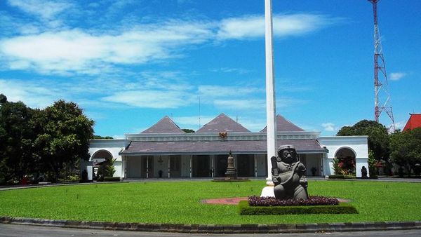 Intip Megahnya Gedung Agung, Yogyakarta