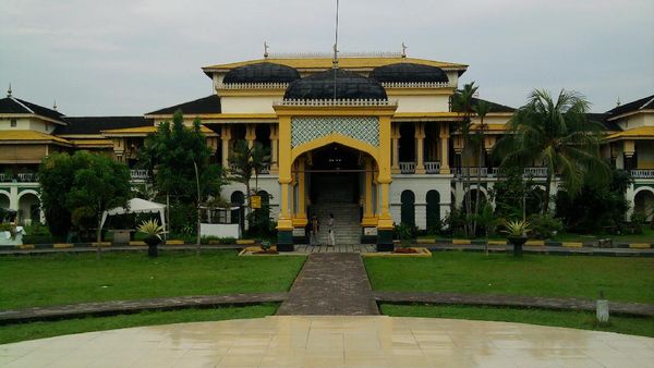 Istana Maemun, Bukti Kegemilangan Kesultanan Deli