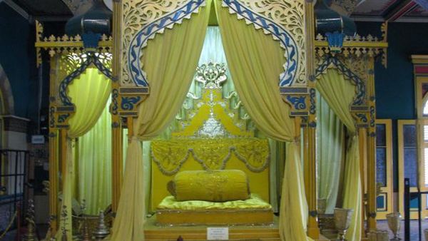 Istana Maimoon