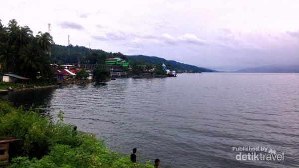 Jalan-jalan Seru ke Danau Singkarak