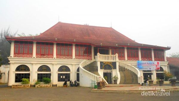 Jelajah Cantiknya Museum SMB II di Palembang