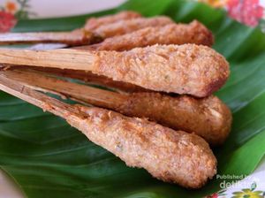 Kalau ke Bali, Cobain Sate Lilit Ya!