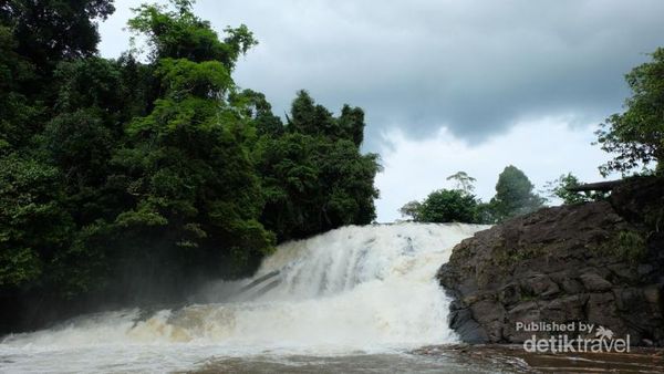 Kalimantan Barat Punya Air Terjun dan Destinasi-destinasi Cantik Baru Hits