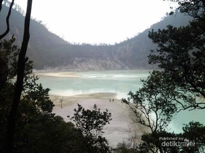 Kawah Putih yang Memikat Hati di Jabar
