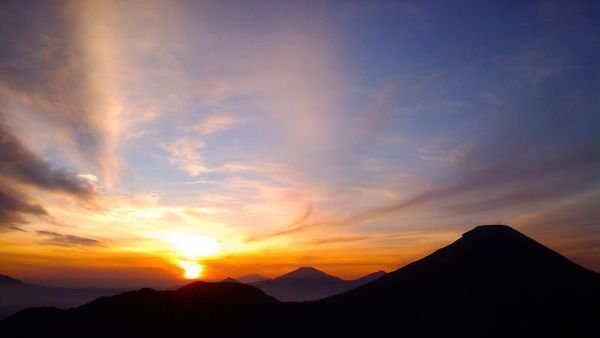 Ke Dieng, Wajib Kunjungi 7 Tempat Ini