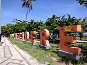 Keindahan Pantai Kebanggaan Warga Dili