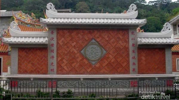 Kelenteng See Hin Kiong, Merah Menyala di Kota Tua Padang