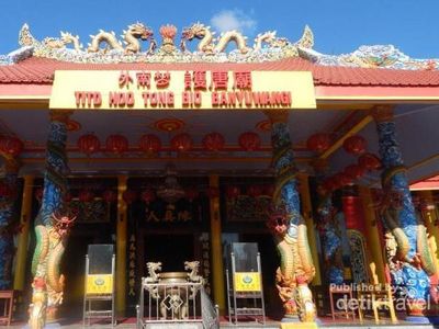 Kelenteng Tertua di Jawa Ada di Banyuwangi