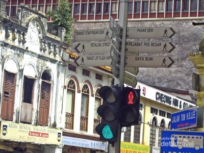 Keliling Kuala Lumpur Seharian, Bisa Banget!