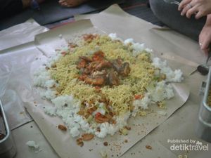 Kemping di Kaki Gunung Salak, Ah... Sedap Sekali