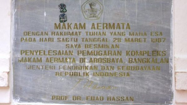 Kisah Sumber Mata Air Keramat di Makam Rato Ebu, Madura