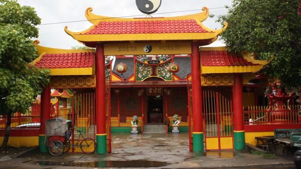 Klenteng Suci Nurani Yang Berusia Satu Abad