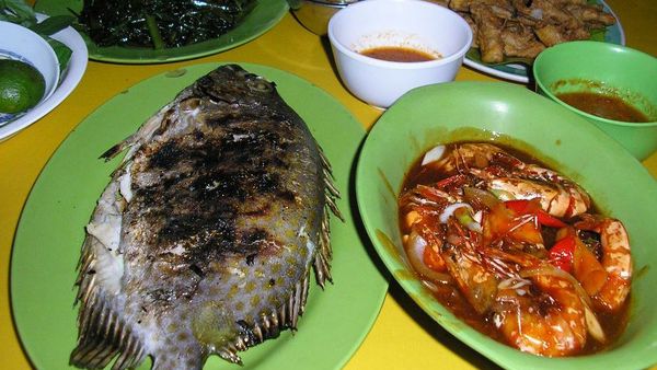 Kuliner Menggoyang Lidah di Makassar