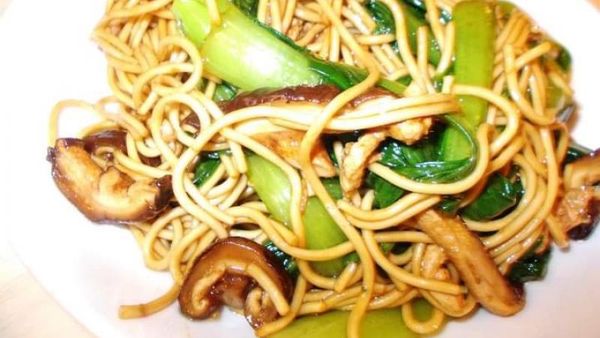 Kuliner Vegetarian di Nanjing East Road Shanghai