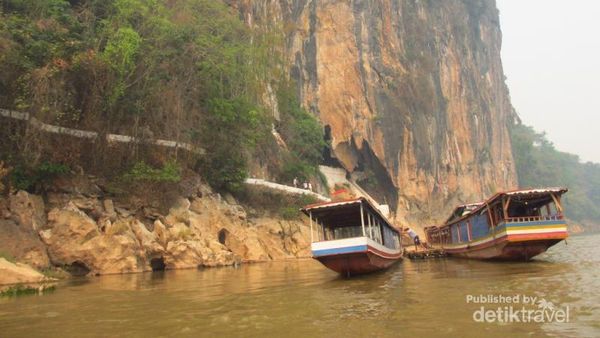 Laos, Whisky Ular dan Alam yang Indah