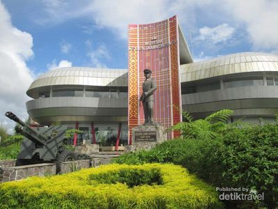 Libur Paskah ke Tanah Karo, Main ke Museum Jamin Ginting