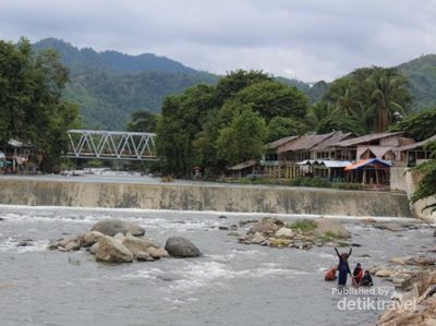 Liburan Lengkap di Aceh, Batee Iliek Jawabannya