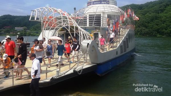 Liburan Romantis Ala Winter Sonata di Nami Island