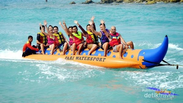 Liburan Seru Akhir Pekan di Pulau Pari