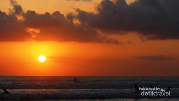 Liburan Singkat Nan Berkesan di Pantai Kuta, Bali