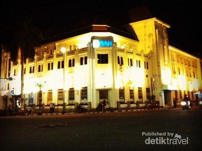 Liburan Waisak, Yuk Jelajahi Malioboro!