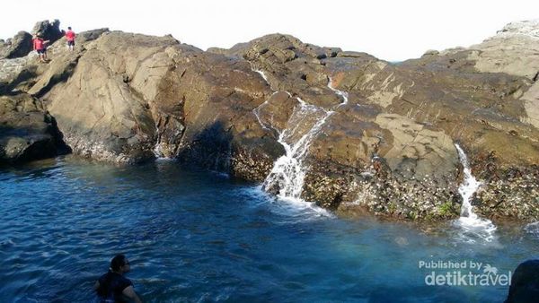 Long Weekend ke Gunungkidul, Datangi Pantai Wedi Ombo