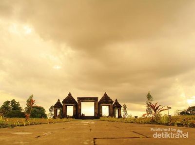 Long Weekend ke Yogyakarta, Yuk Foto-foto di Istana Ratu Boko