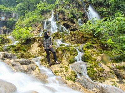 Lumajang Punya Air Terjun Secantik Ini