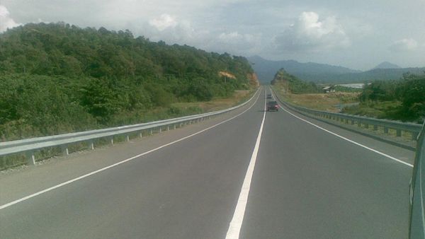 Lurusnya 150 KM, Banda Aceh - Calang