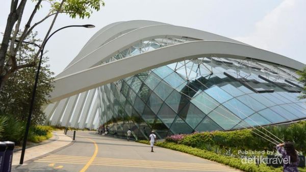 Main ke Taman Indoor Super Lengkap di Singapura