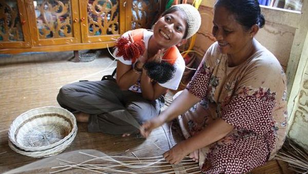 Margasari, Desa Anyaman Rotan Yang Padat Aktifitas