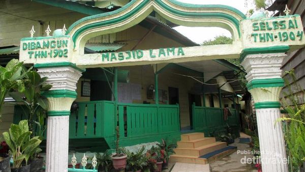 Masjid Pertama & Tertua di Tanah Karo, Sumut