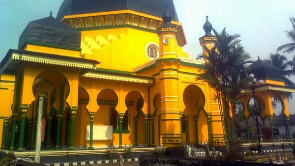 Masjid Raya Al Osmani, Masjid Tertua di Medan